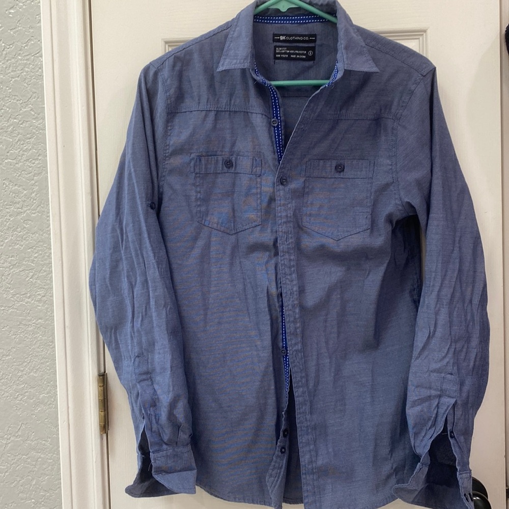 Men’s shirt. Slim fit.